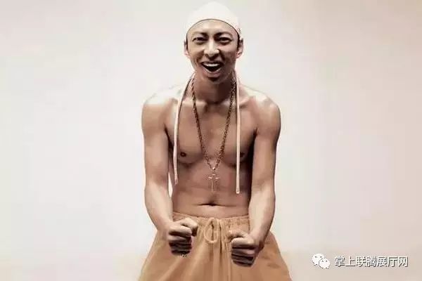 他曾是马化腾的偶像,收马云做小弟,却把一手好牌打烂!反思后...