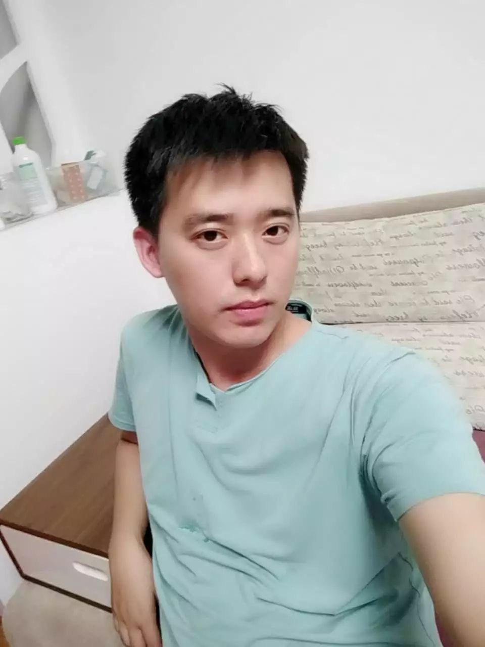 182cm150斤男生照片,男生178cm150斤照片 182cm的阳光大男孩,单身待解救