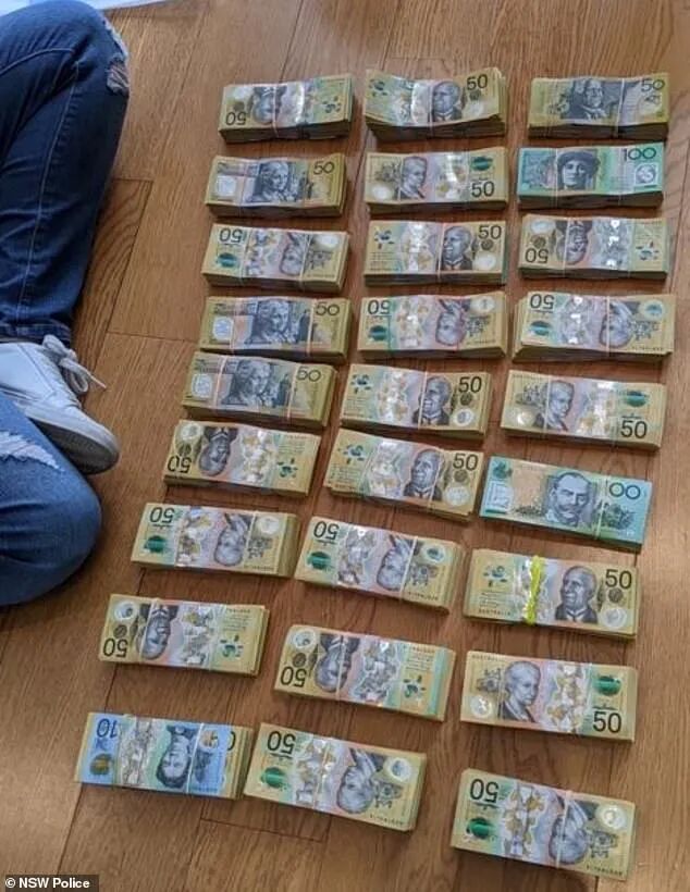 突发！警察突袭悉尼华人区rhodes！揪出华裔孕妇私藏毒品！价值$562万赃物看呆邻居！家中竟然成了“制毒实验室”！