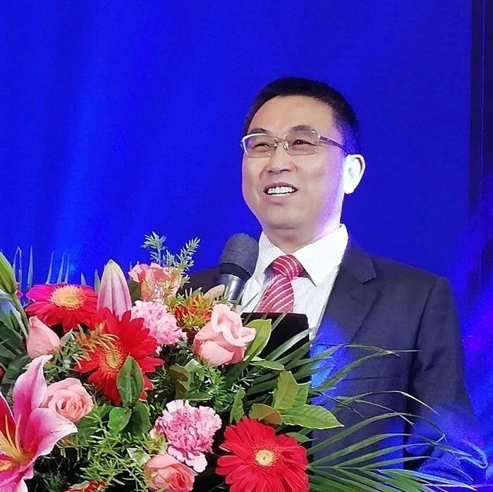 陈冰:展辰家具漆将立足中国、伸手亚太、放眼全球!