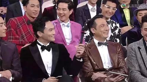 这场TVB颁奖礼,可能是吴镇宇钟嘉欣最不愿提起的往事!