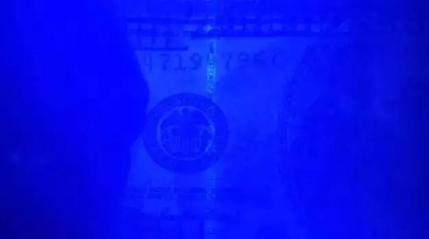 美元對什么采用直接標價法_第一代電子計算機采用什么作為主要器件_美元主要圖案在印刷上是采用什么