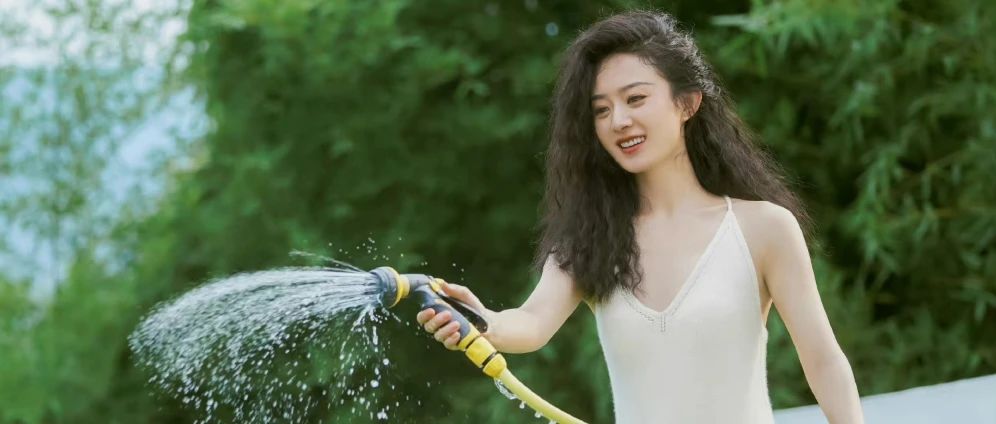 赵丽颖知三当三?胡歌难杀青?罗志祥周扬青复合?杨旭文强势洗白?张俪事业回春?