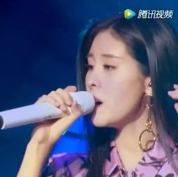 张碧晨中国新声代现场演唱《见与不见》喜欢张碧晨