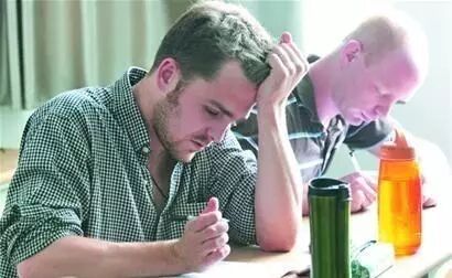 抱怨英文wining_抱怨的英文_抱怨英文名词