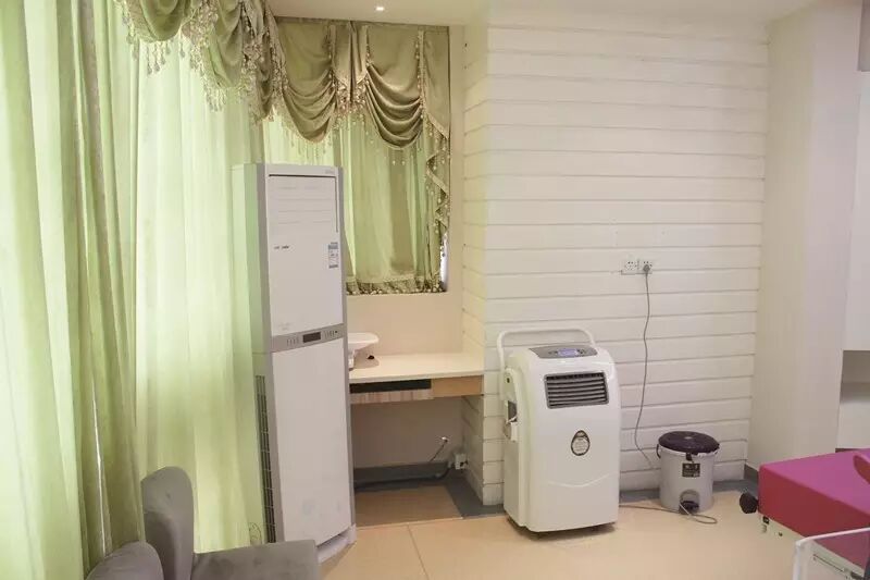 <a href=http://www.gyhemei.com/ target=_blank class=infotextkey>贵阳和美妇产医院</a>