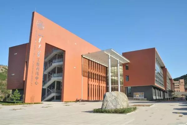 山東大學(xué)南新校區(qū)_山東大學(xué)南新志_山東大學(xué)南苑