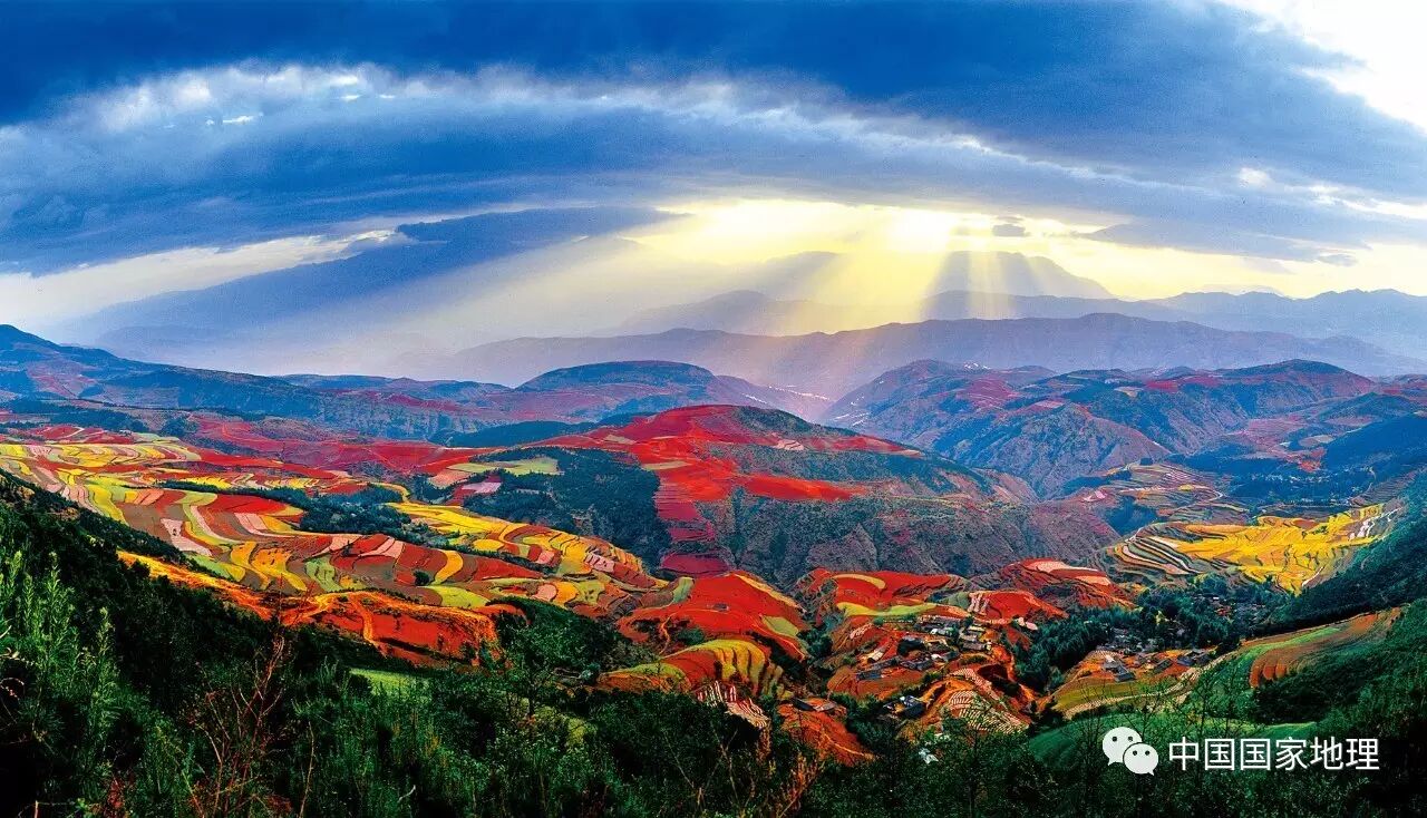 中国国家地理&nbsp;2005年07月&nbsp;摄影/李贵云