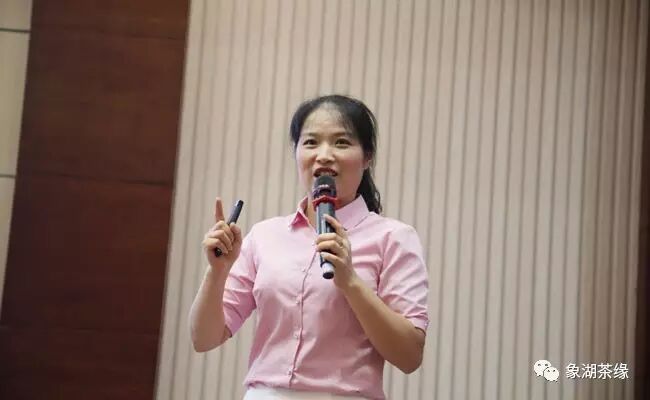 听：《选择华莱的十大理由》以及（选择大于努力）来自颜妹琴分享