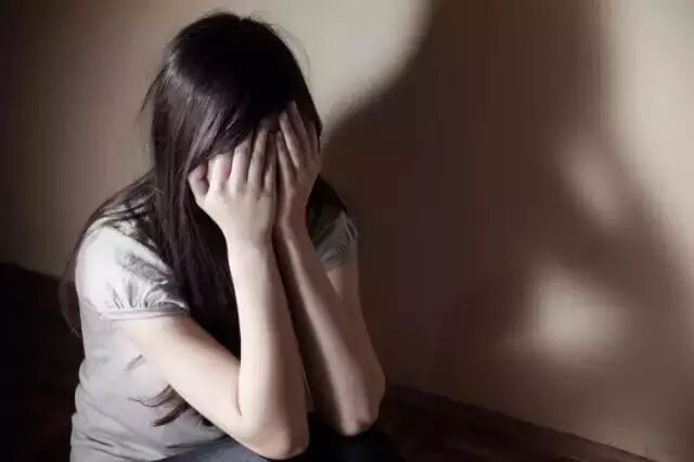 令人发指!广东兽父强奸幼女长达4年致数次怀孕流产,仅判刑9年-怀孕期