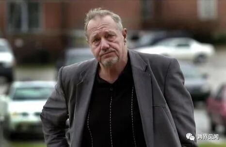 中巨额彩票后人生就像打游戏