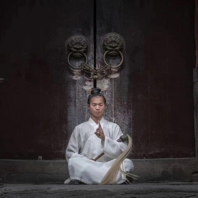 丹道修炼，以定为基，以忘为归，静定的八大因素！