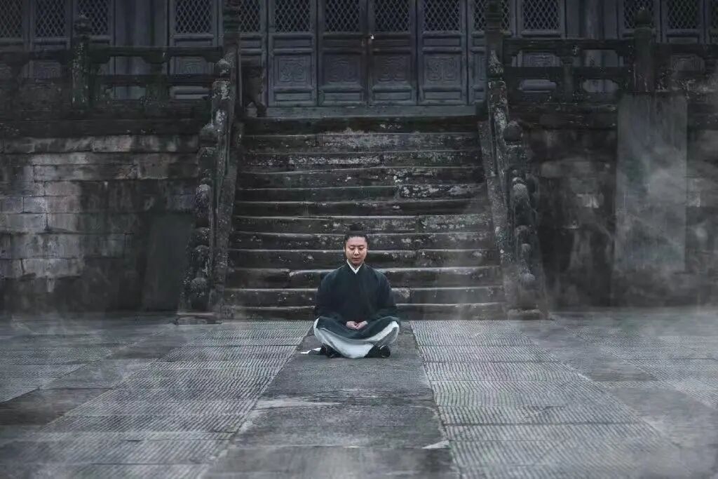 修炼，打坐“守窍丹田”不可随便而为之！