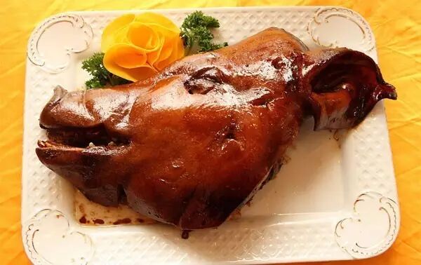 徐州这个地方一天玩个来回刚刚好！还有漂流、采摘、骑马和龙虾节在向你招手