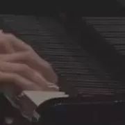 李闰珉钢琴独奏《Do You》爱过就是幸福~