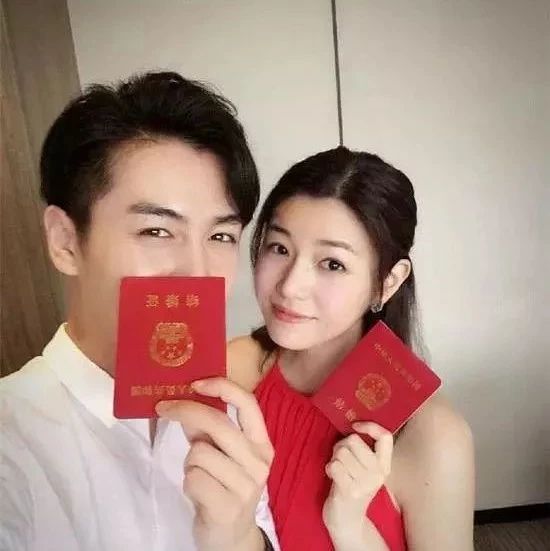 陈晓陈妍希又拍婚纱照:不必猜忌我们的感情,过得好坏与你无关