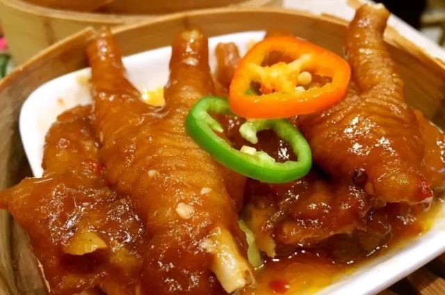 现场设置了十二大美食展馆每个美食都各具地方特色绝对让小吃货们展馆法国图片