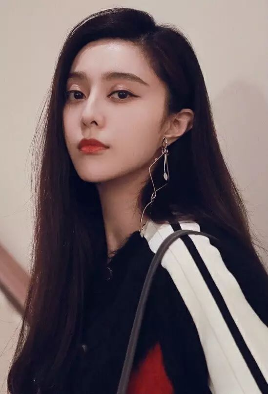 女人学会戴耳环,比“削骨整形”还神奇!