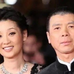 陈小艺自由自在的生活,丈夫十年不离婚,是因为什么