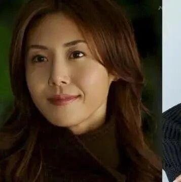 46岁松岛菜菜子与反町隆史接送女儿,破婚变传闻,素颜无惧法令纹