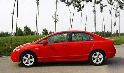 连杆独立悬架好用吗_连杆悬挂和独立悬挂哪个好_多连杆独立悬架和五连杆独立悬架哪个好