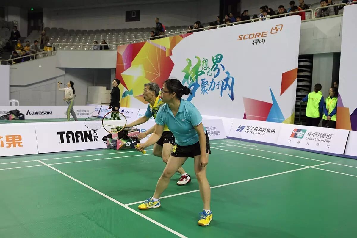 安得泰昂赛事百千场，大庇天下球友竞开颜