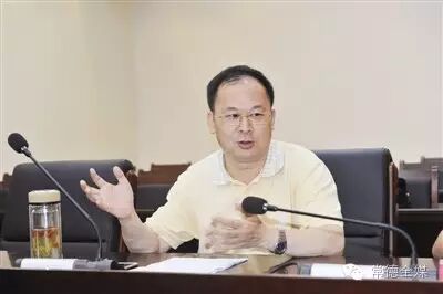 ▲常德市发改委党组副书记、副主任胡世满