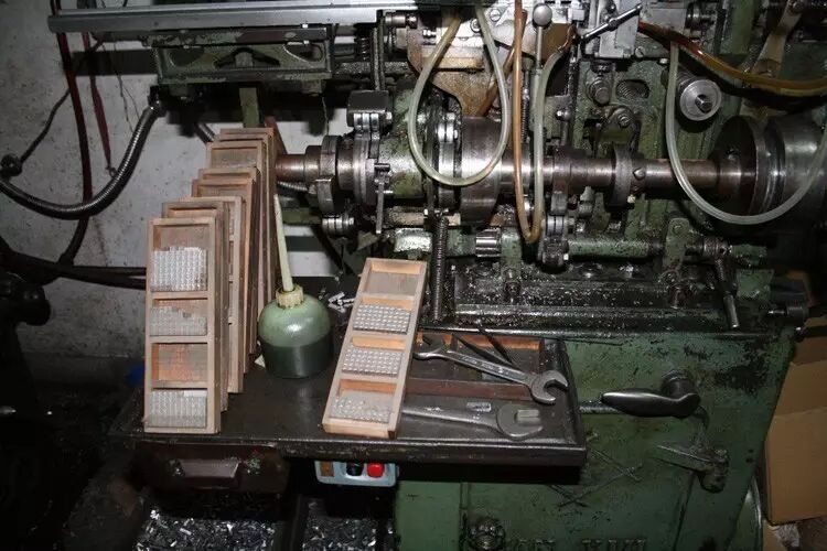 繁体间字怎么写笔画_间繁体字_繁体间字笔顺