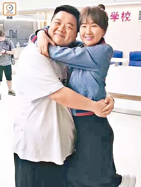 孟瑶「雌雄同体」肥仔聪赞好戏!