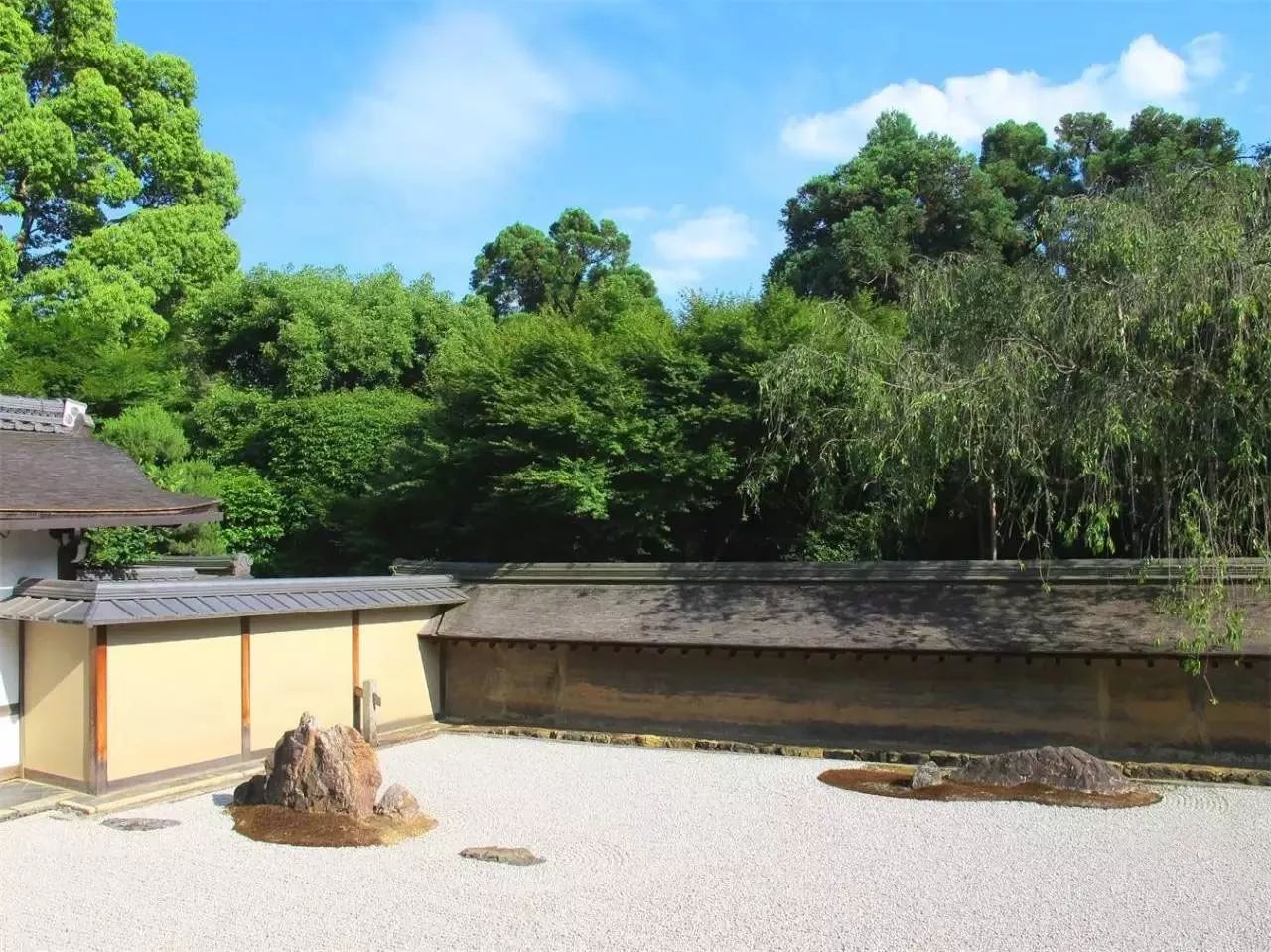 日本京都龙安寺枯山水