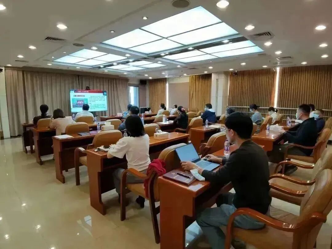 优发国际|随优而动一触即发
举行学习贯彻党的二十大精神宣讲报告会 优发国际|随优而动一触即发
举行学习贯彻党的二十大精神宣讲报告会