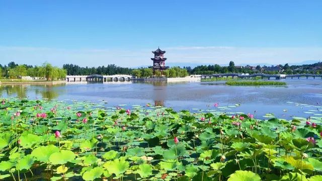 凤鸣湖