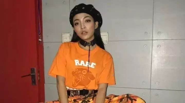 VaVa:我不是女Rapper