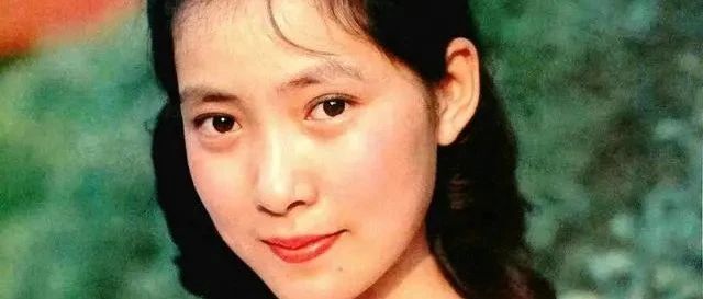 沈丹萍:第一个嫁给外国人的中国女明星,婚后一天提100次离婚