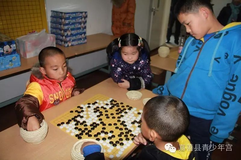 “棋”乐无穷:2016年嘉善县青少年棋类比赛顺利举行