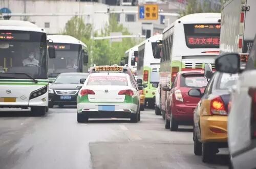 唐山这些车将被罚款200元 记2分 就因为这个动作