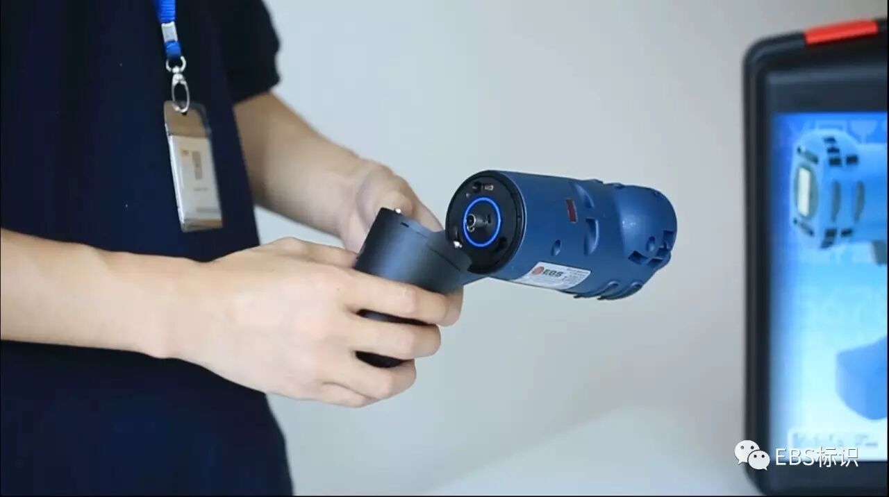 如何維護保養EBS250手持式噴碼機？