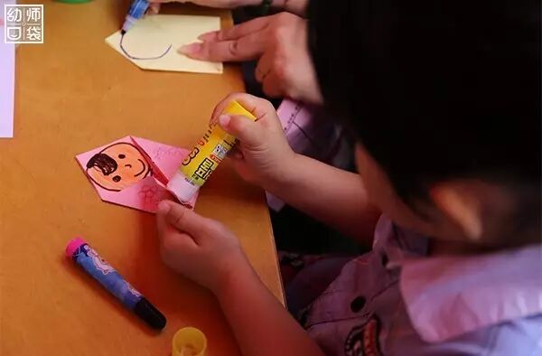 贴鼻子游戏瑞文_贴鼻子游戏玩法_贴鼻子游戏幼儿玩法