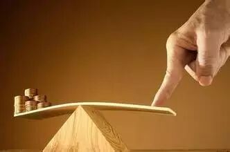 光大证券彭文生：为什么房价不跌难以去杠杆？