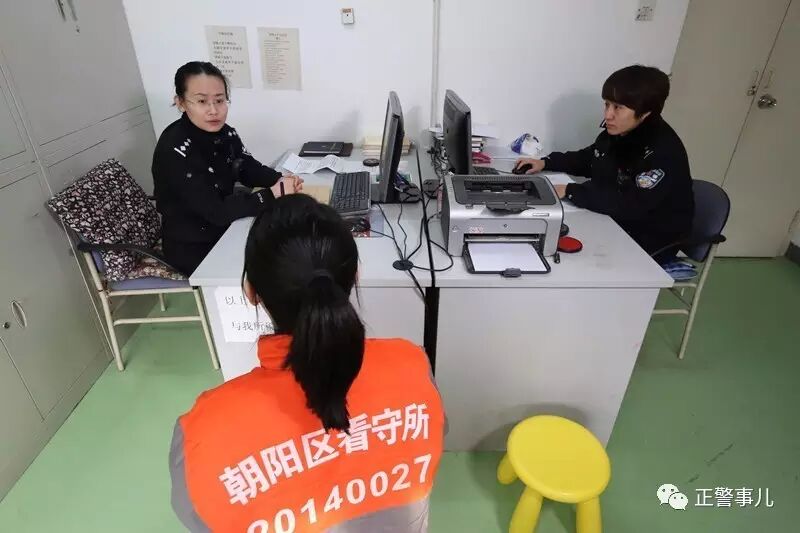 夜空中最暖的“星”