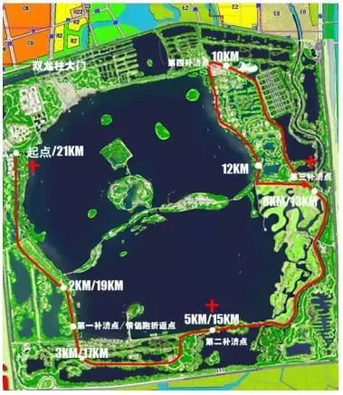 12月25日の2016圣诞环济宁太白湖半程马拉松