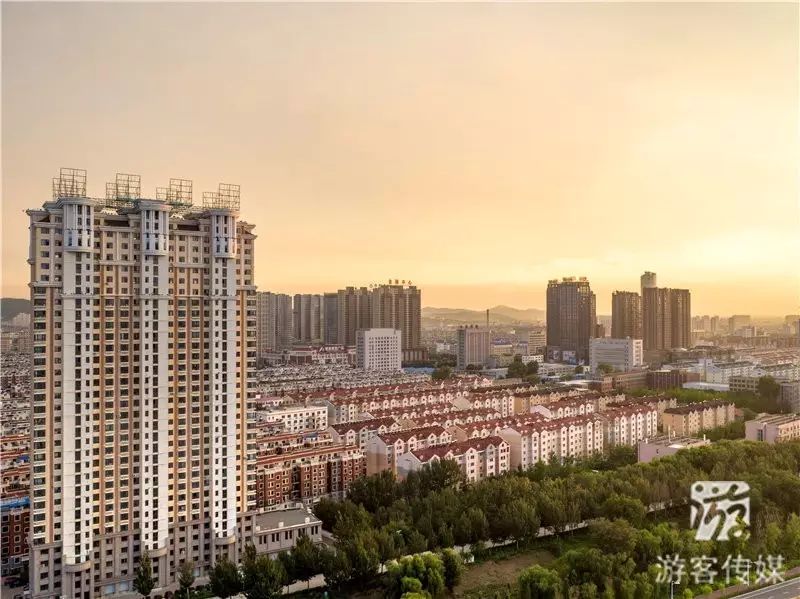 锦州市位于辽宁省的西南部"辽