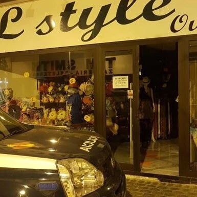 【欧浪网】案犯正在偷窃华人商店时被西班牙警方逮捕