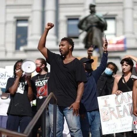 【欧浪网】怒火难熄！全美30城爆发示威，白宫前彻夜抗议……