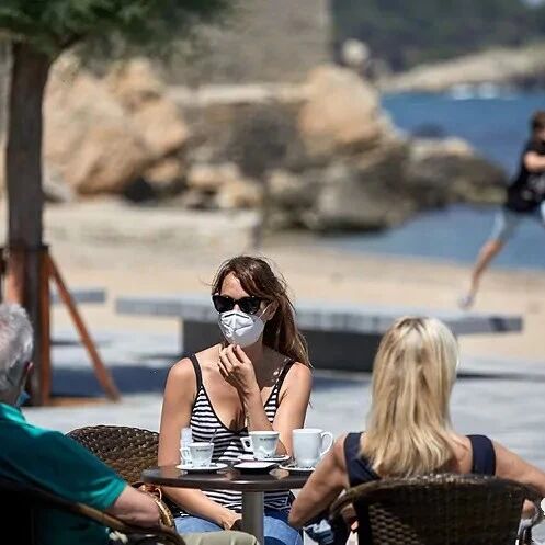 【欧浪网】西班牙今日颁布阶段3的规定  全国开放体育泳池