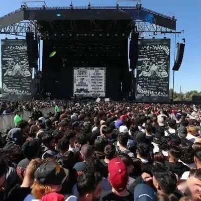 【欧浪】美国休斯敦一音乐节发生踩踏事故 已致8人死亡