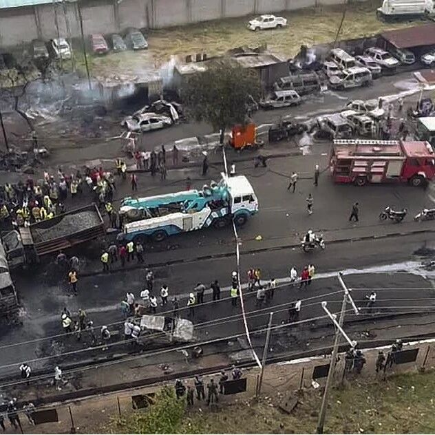 【欧浪】痛心！塞拉利昂首都一油罐车爆炸！至少108人死亡