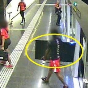 【欧浪网】​西班牙治安恶劣！暴徒铁锤打伤华商  马德里勒脖子 巴塞罗那入室洗劫  Casa de Campo抢劫暴增600%