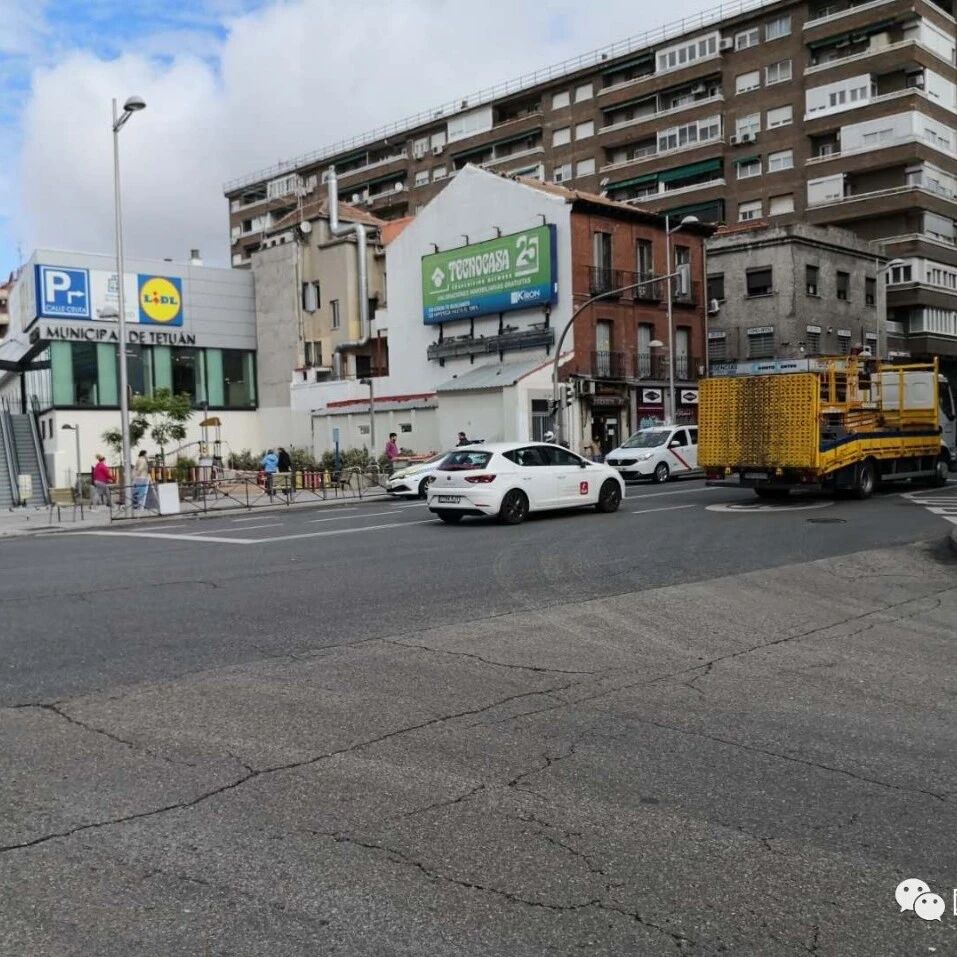 【欧浪网】疫情禁令逐步解封 华人却依旧在家不想出门