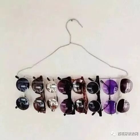 【实用】她竟然把衣架这样用，小伙伴们都惊呆了～